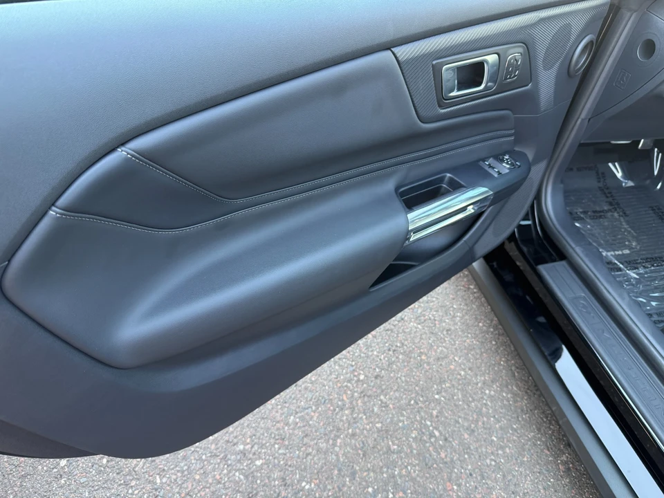 2026 Ford S650 Mustang - Image 15 of 31
