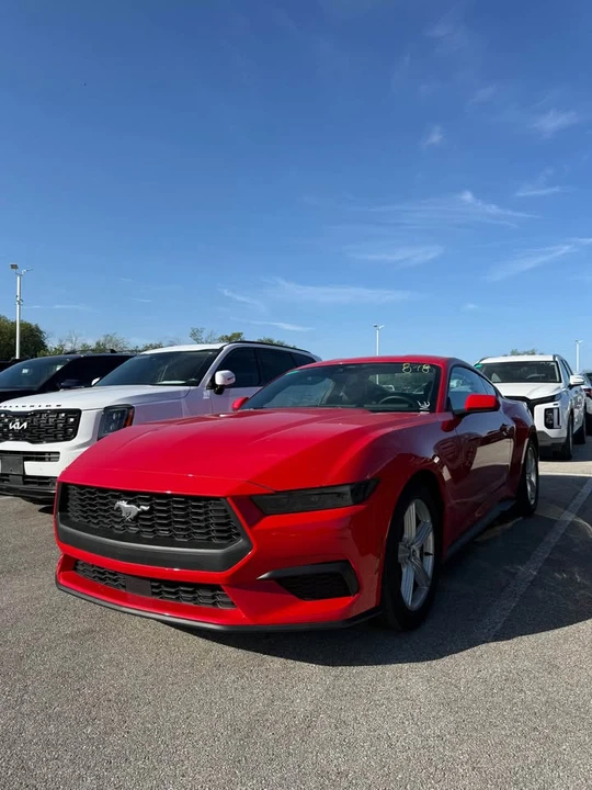 2026 Ford S650 Mustang - Image 2 of 6
