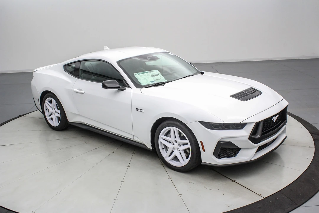 2026 Ford S650 Mustang - Image 2 of 21