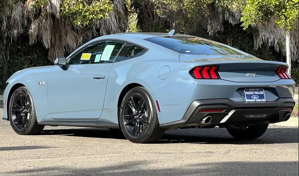 2026 Ford S650 Mustang - Image 3 of 10