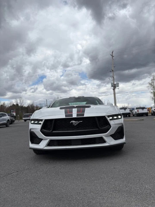 2026 Ford S650 Mustang GT - Image 2 of 13