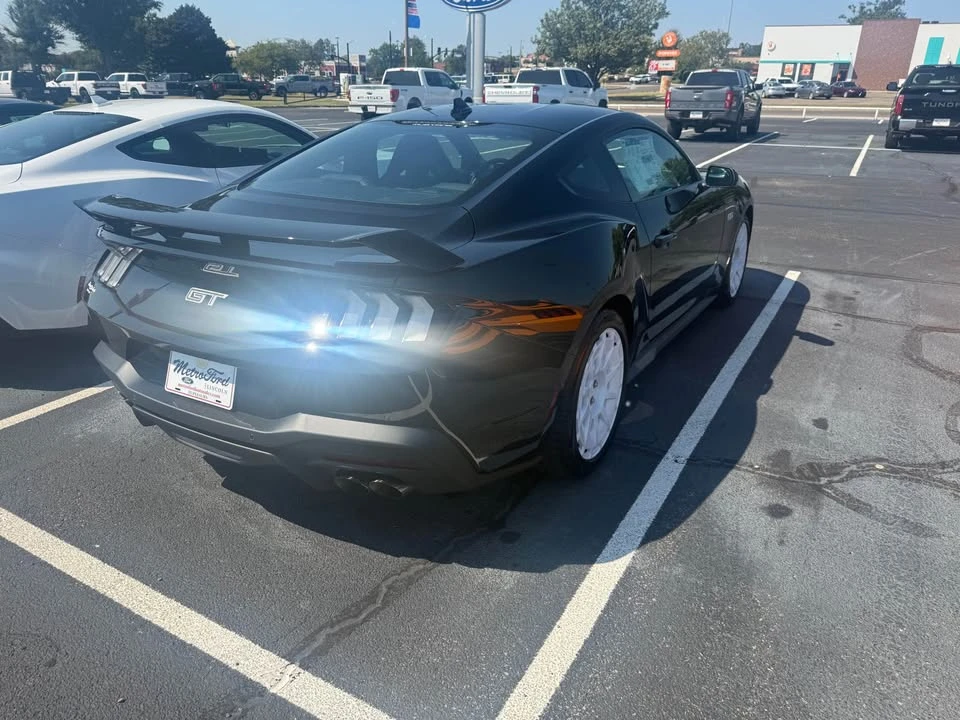 2026 Ford S650 Mustang GT - Image 5 of 13