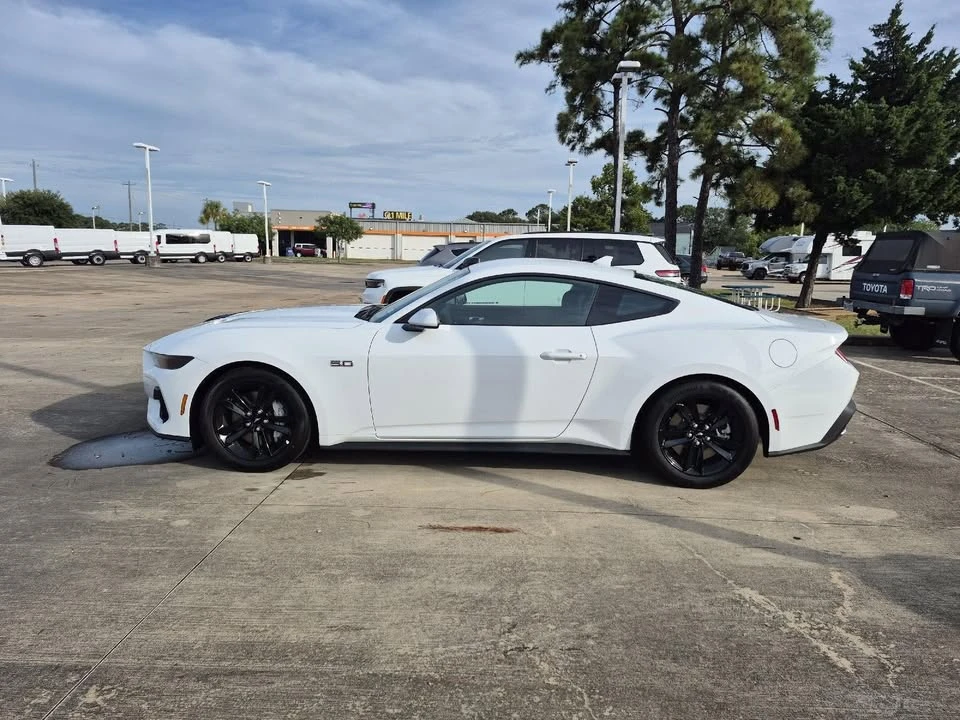 2026 Ford S650 Mustang GT - Image 5 of 15