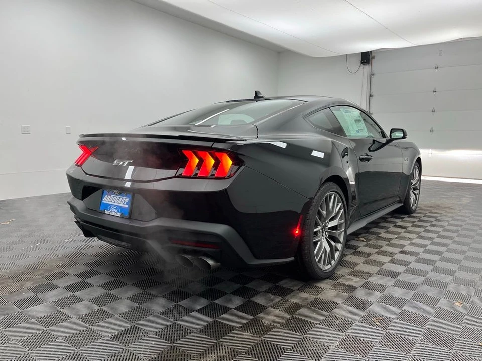 2026 Ford S650 Mustang - Image 8 of 12