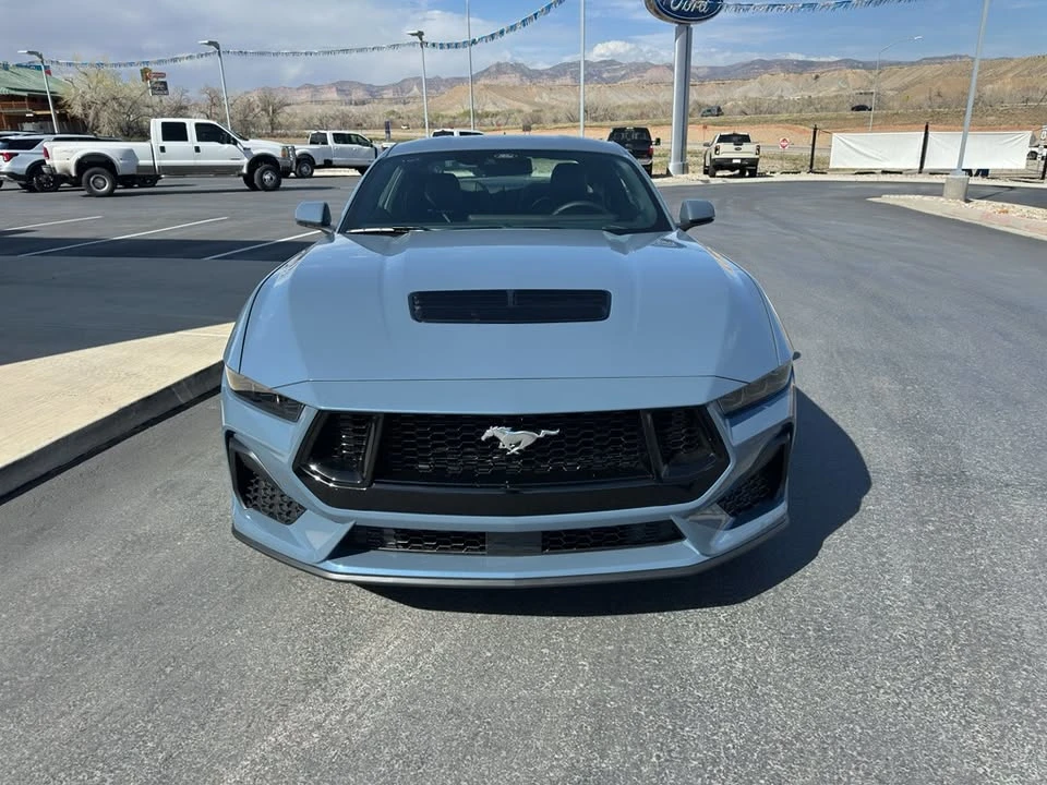 2026 Ford S650 Mustang GT - Image 2 of 16