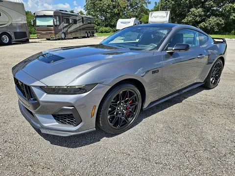 2026 Ford Mustang GT Premium 6 Speed
