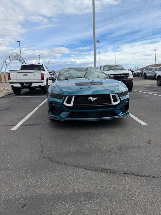 2026 Ford S650 Mustang GT - Image 2 of 11