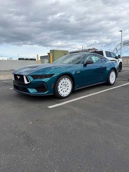 2026 Ford S650 Mustang GT - Image 3 of 11