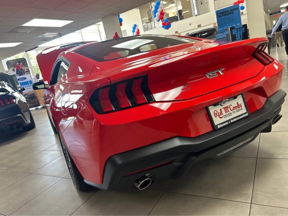 2026 Ford S650 Mustang GT - Image 2 of 3