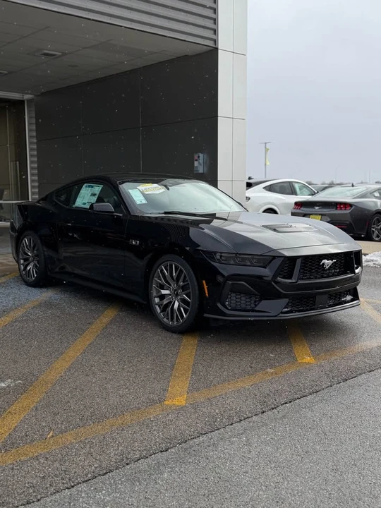 2026 Ford S650 Mustang - Image 2 of 20