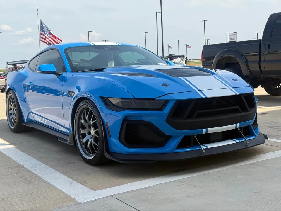 2026 Ford Shelby Mustang - Image 2 of 14