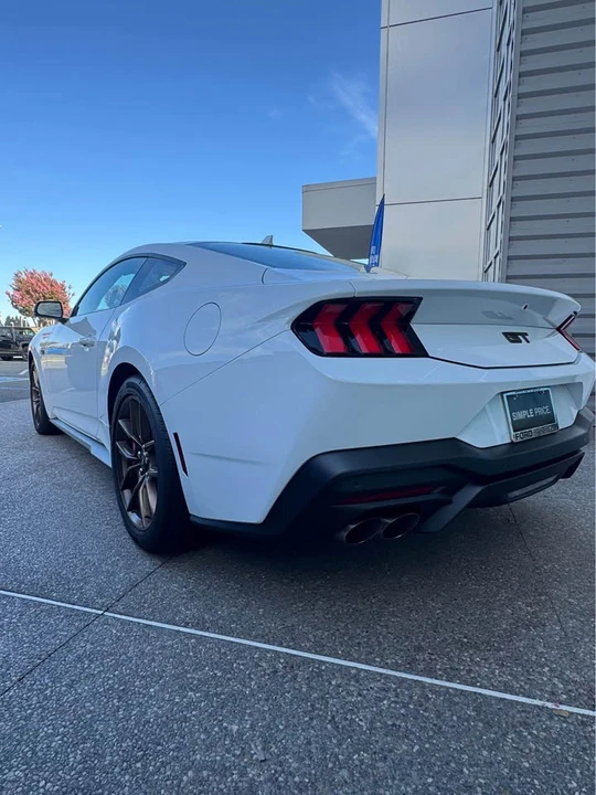 2026 Ford S650 Mustang GT - Image 3 of 5