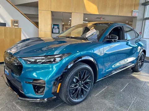 2026 Ford Mustang Mach-E Premium AWD Extended Range