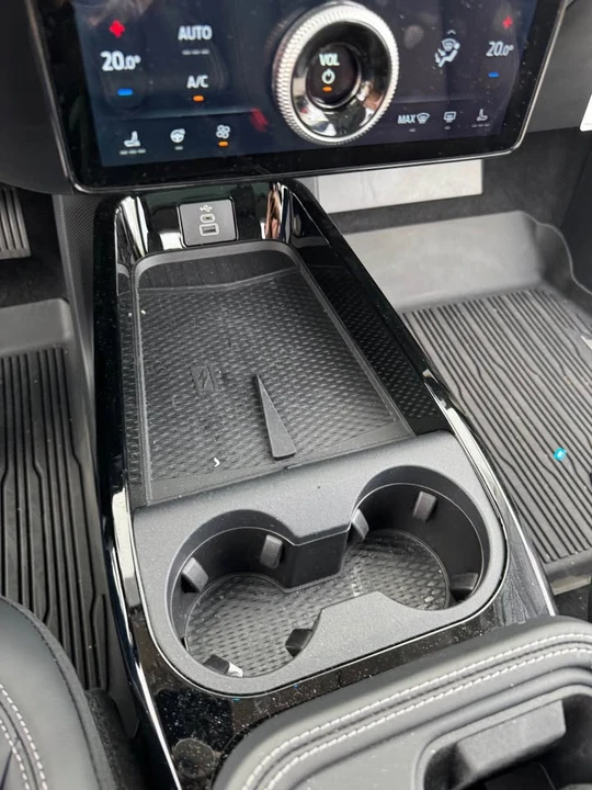 2026 Ford Mustang Mach-E - Image 16 of 20