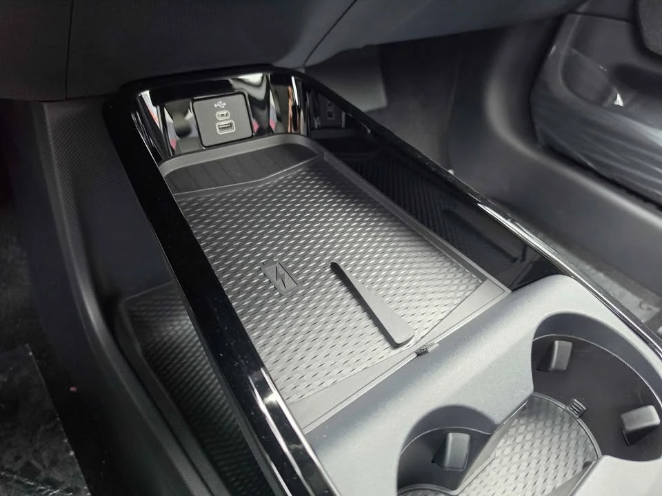 2026 Ford Mustang Mach-E - Image 17 of 18