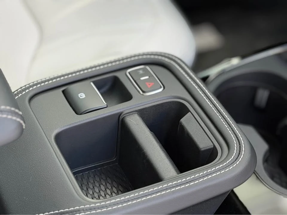 2026 Ford Mustang Mach-E - Image 15 of 20