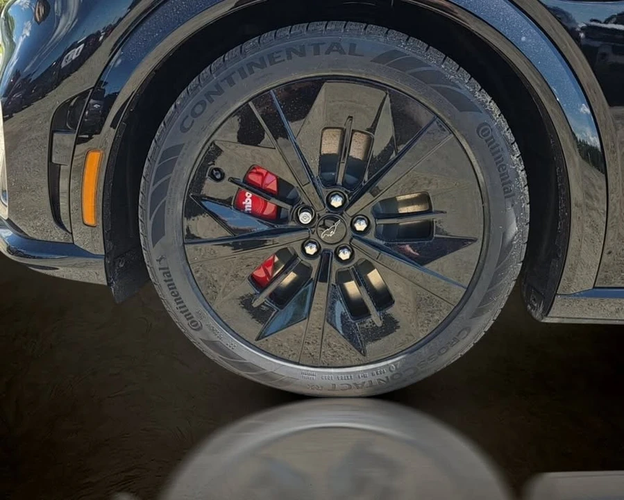 2026 Ford Mustang Mach-E - Image 8 of 10