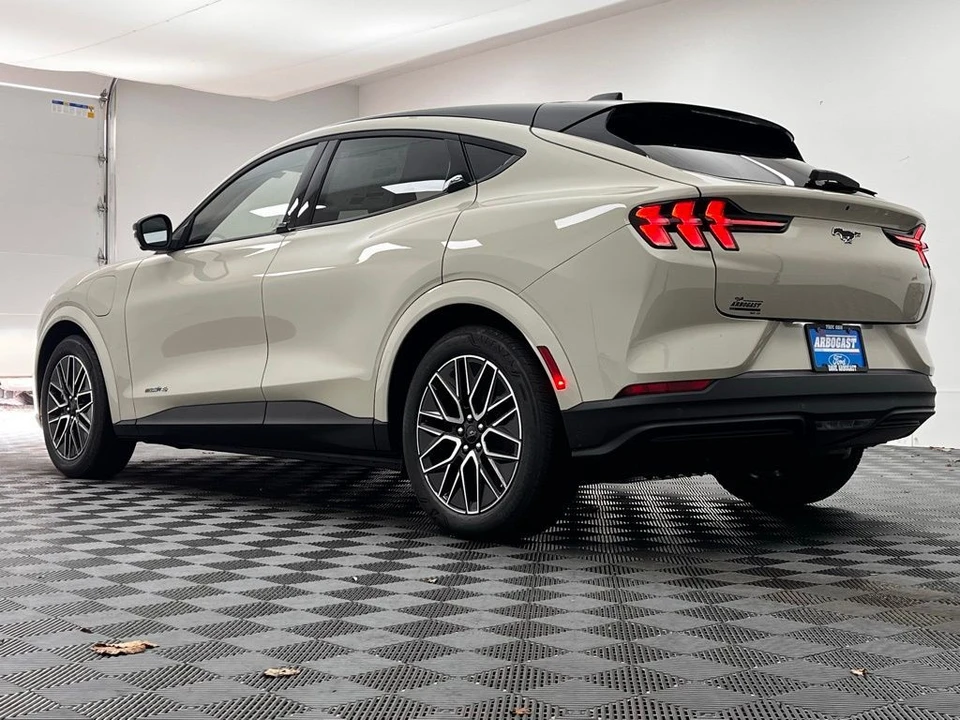 2026 Ford Mustang Mach-E - Image 11 of 12