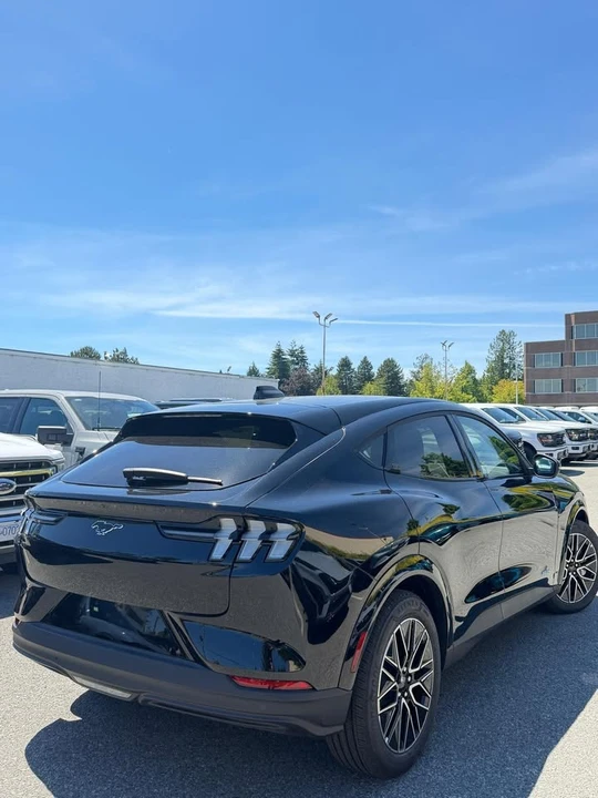 2026 Ford Mustang Mach-E - Image 6 of 11