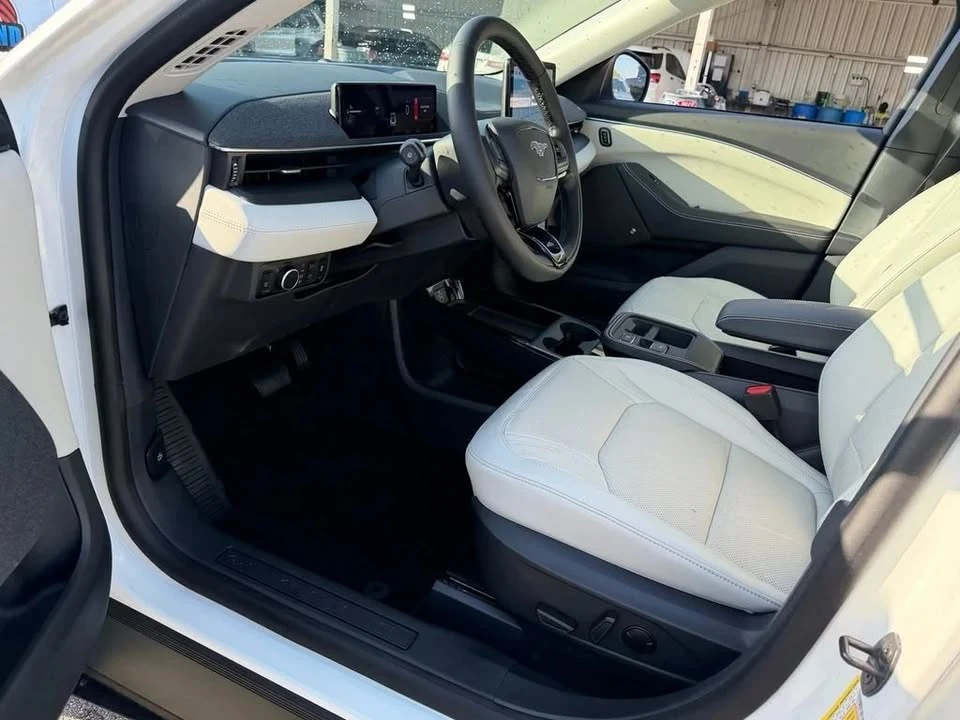 2026 Ford Mustang Mach-E - Image 11 of 20