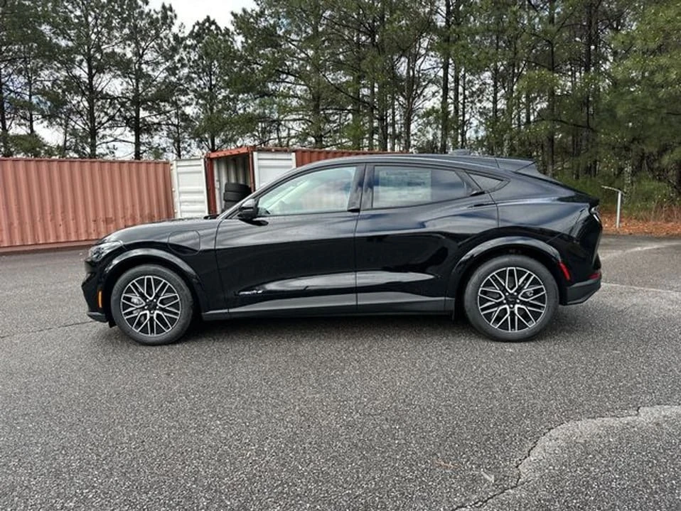 2026 Ford Mustang Mach-E - Image 3 of 9