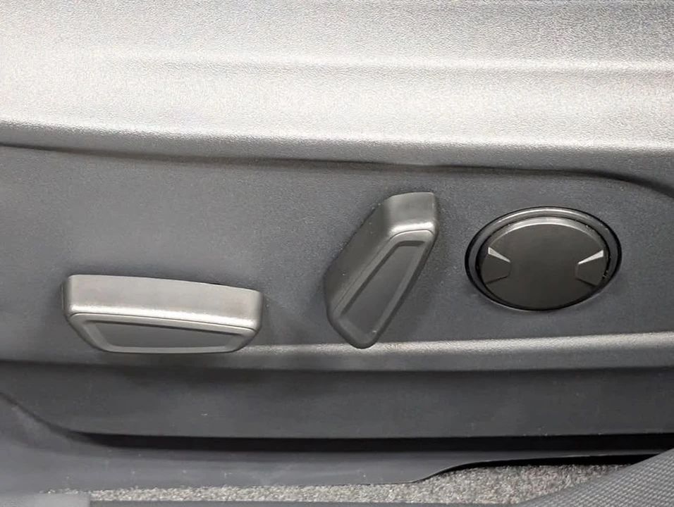 2026 Ford Mustang Mach-E - Image 13 of 20