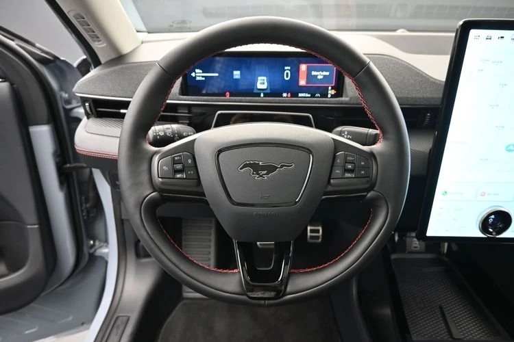 2026 Ford Mustang Mach-E - Image 9 of 20