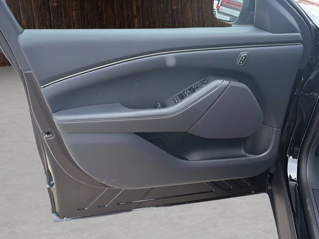2026 Ford Mustang Mach-E - Image 14 of 20