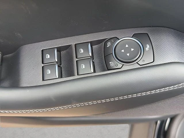 2026 Ford Mustang Mach-E - Image 16 of 20