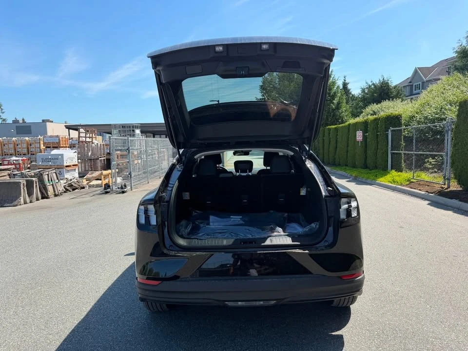 2026 Ford Mustang Mach-E - Image 11 of 20