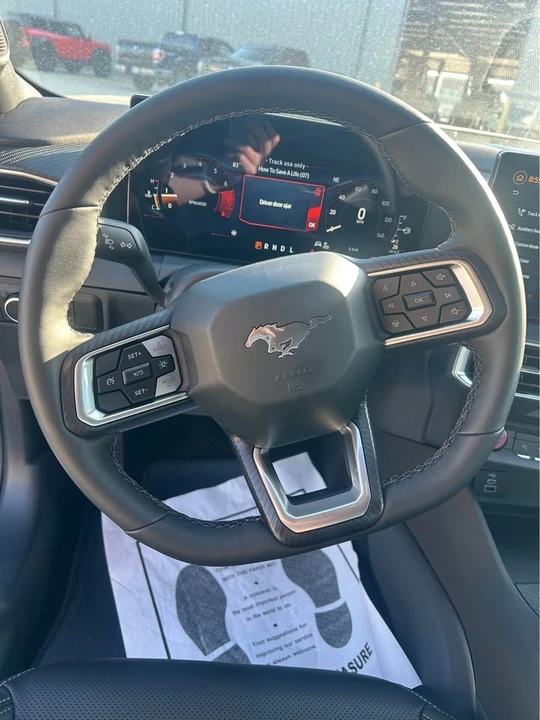 2026 Ford S650 Mustang - Image 10 of 12