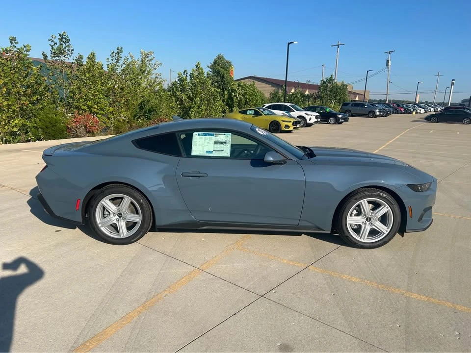 2026 Ford S650 Mustang - Image 4 of 12