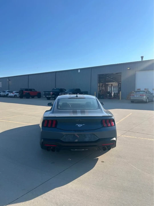 2026 Ford S650 Mustang - Image 6 of 12
