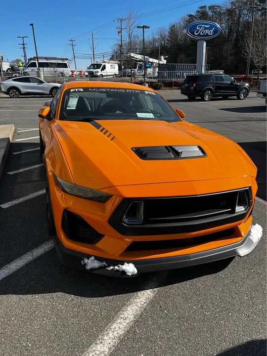 2026 Ford S650 Mustang GT - Image 2 of 10