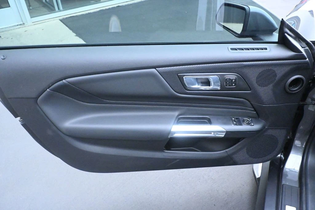 2026 Ford Mustang - Image 17 of 30