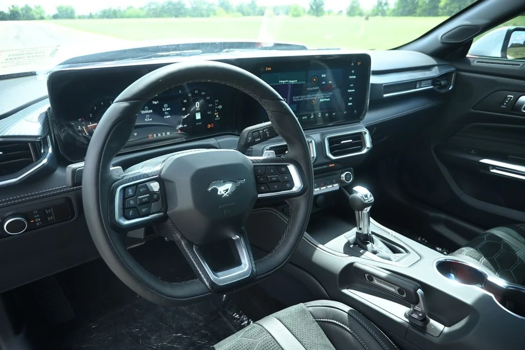 2026 Ford Mustang - Image 14 of 24