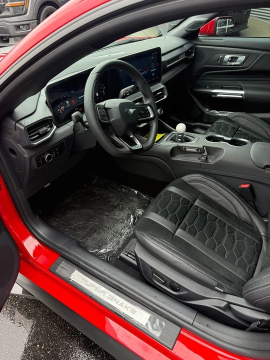 2026 Ford Shelby Mustang - Image 15 of 21