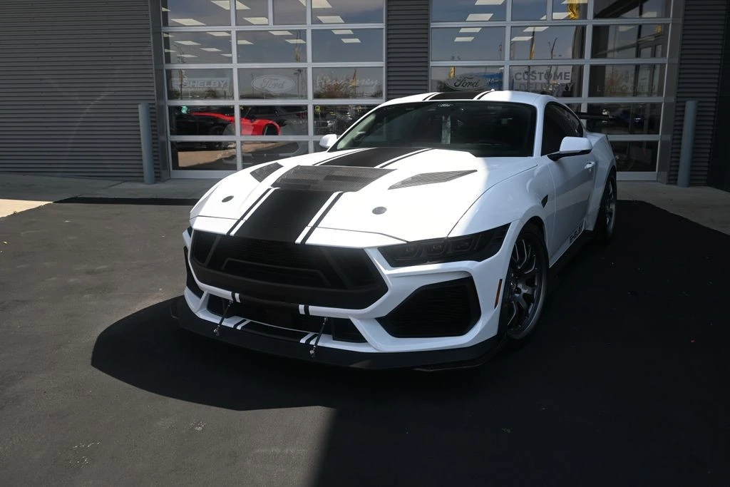 2026 Ford Shelby Mustang - Image 2 of 24