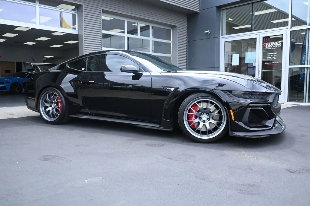 2026 Ford Shelby Mustang - Image 4 of 30