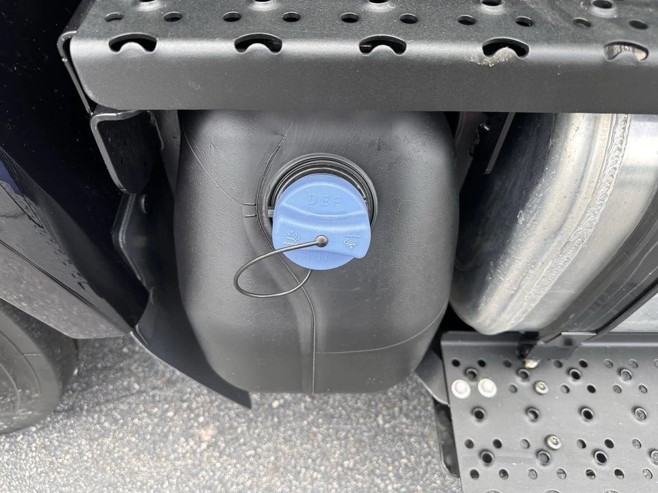 2026 Ford Super Duty 5th Gen - Image 6 of 21
