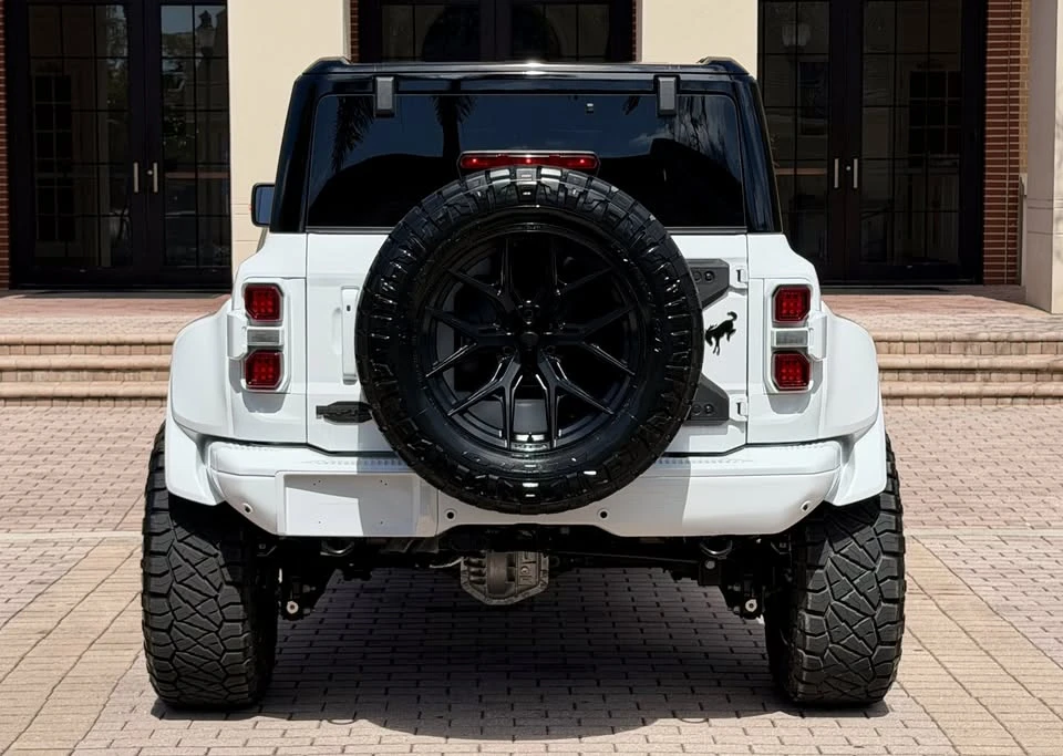 2026 Ford Bronco Raptor 6th Gen - Image 18 of 19