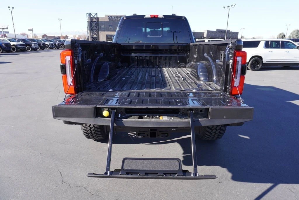2026 Ford Super Duty 5th Gen - Image 11 of 12