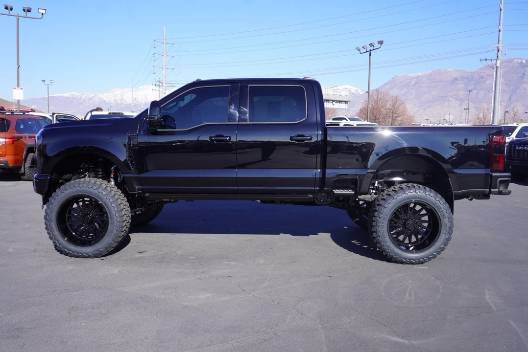 2026 Ford Super Duty 5th Gen - Image 7 of 12