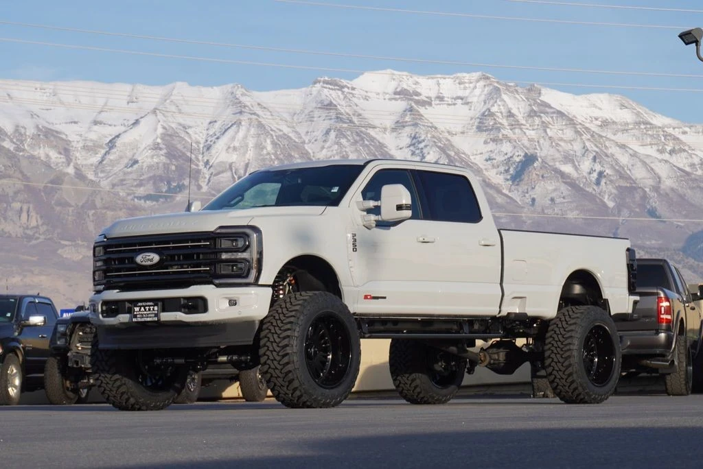 2026 Ford Super Duty 5th Gen - Image 2 of 12