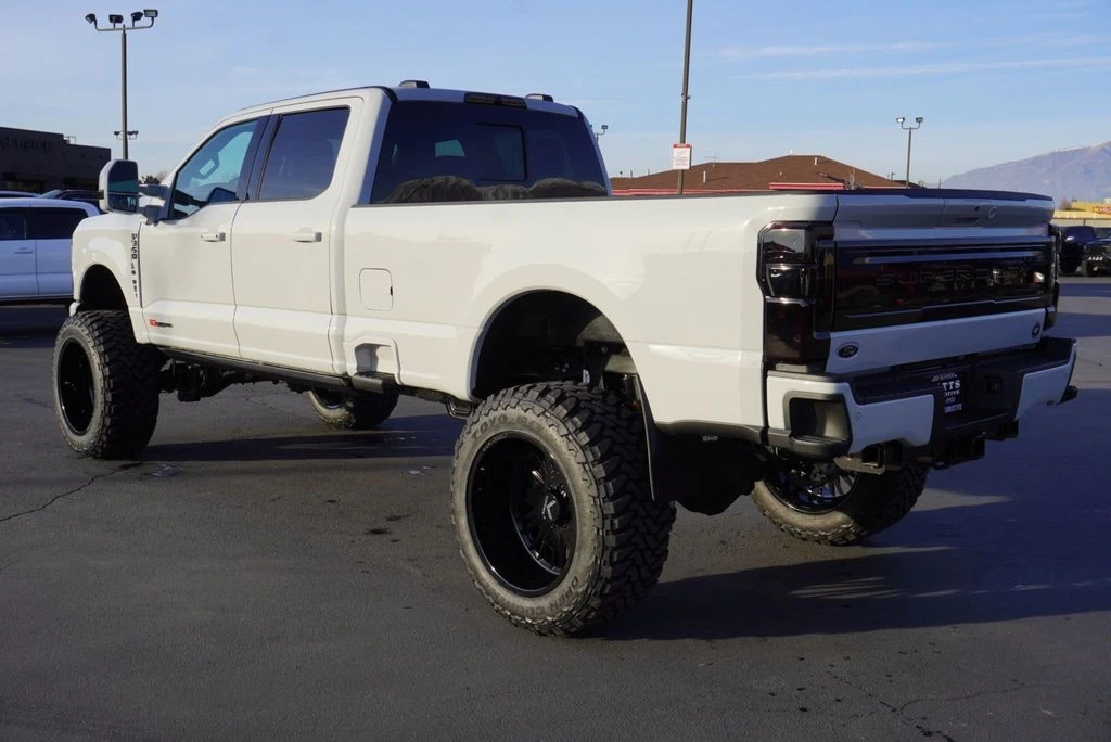 2026 Ford Super Duty 5th Gen - Image 8 of 12