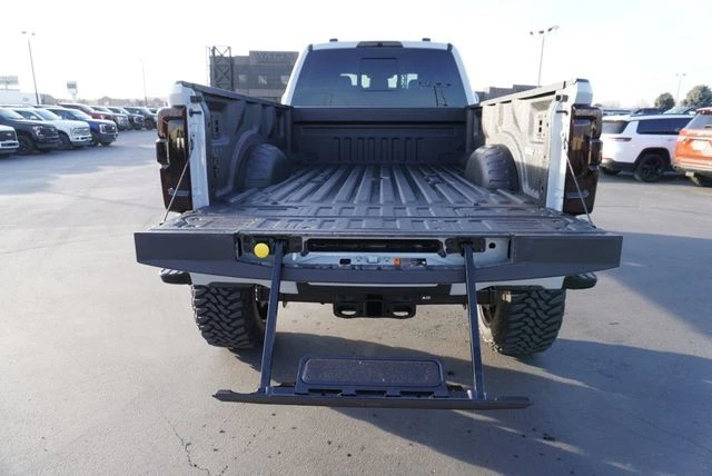 2026 Ford Super Duty 5th Gen - Image 11 of 21