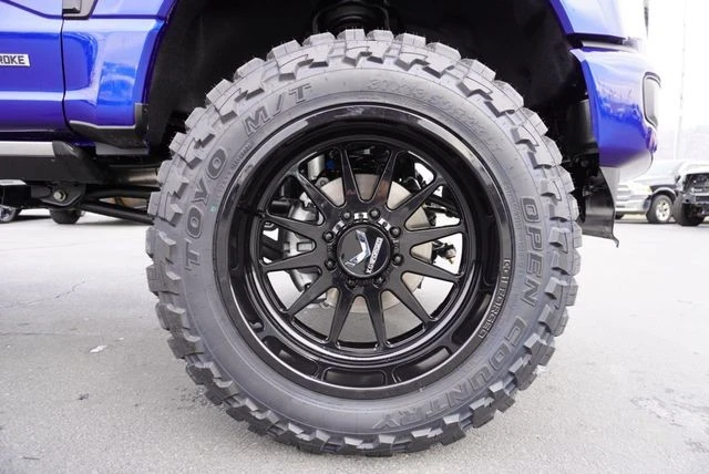 2026 Ford Super Duty 5th Gen - Image 18 of 21