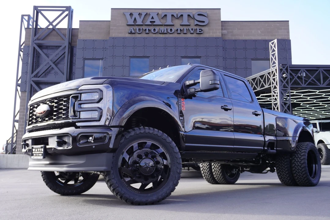 2026 Ford Super Duty 5th Gen - Image 3 of 12