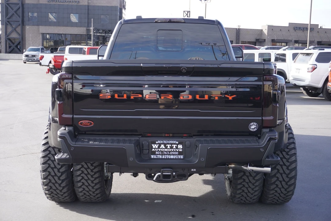 2026 Ford Super Duty 5th Gen - Image 9 of 12