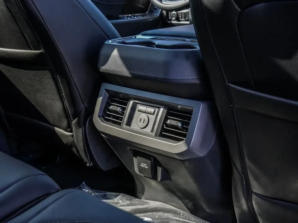 2026 Ford Super Duty 5th Gen - Image 6 of 15